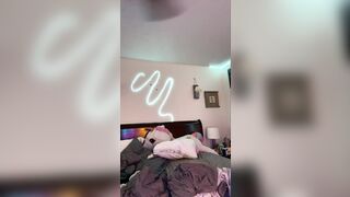 Milf Flashing Tits Fake Dono Banned Twitch Video: Jordanrainess joins the Banstream for a naughty Twitch chat