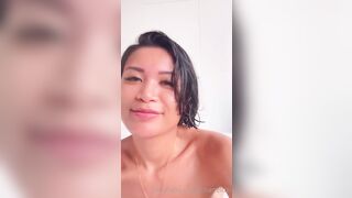 Chanel Uzi's leaked video: teasing in the tub with her Chanel Uzi Naked body