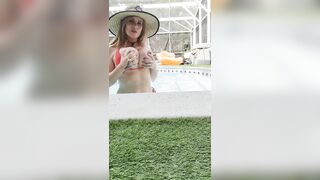 Chloe Lamb's hot pool boy fuck leads to a hot chloe Lamb sextape with cum on tits