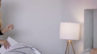 Savvy Suxx Sucks Her Boss Off with Her Sexy Skills in a Hot Leakage Video