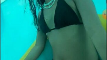 Charli D'Amelio Bikini Water Slide Video Leaked