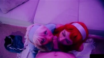 Waifumiia and Bronwin Aurora Cosplay Sex Tape Video Leaked