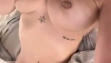 Sabrina Nichole Nude Bed Fingering Fansly Video Leaked - Influencers GoneWild