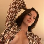 KittyPlays Sexy Cleavage Mirror Selfies Fansly Set Leaked