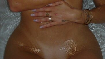 Corinna Kopf Nude Pussy Bath Tease Onlyfans Set Leaked